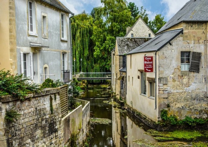 Bayeux Old Building Family House